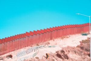 Fronteras y prisiones, el testimonio de una hermana